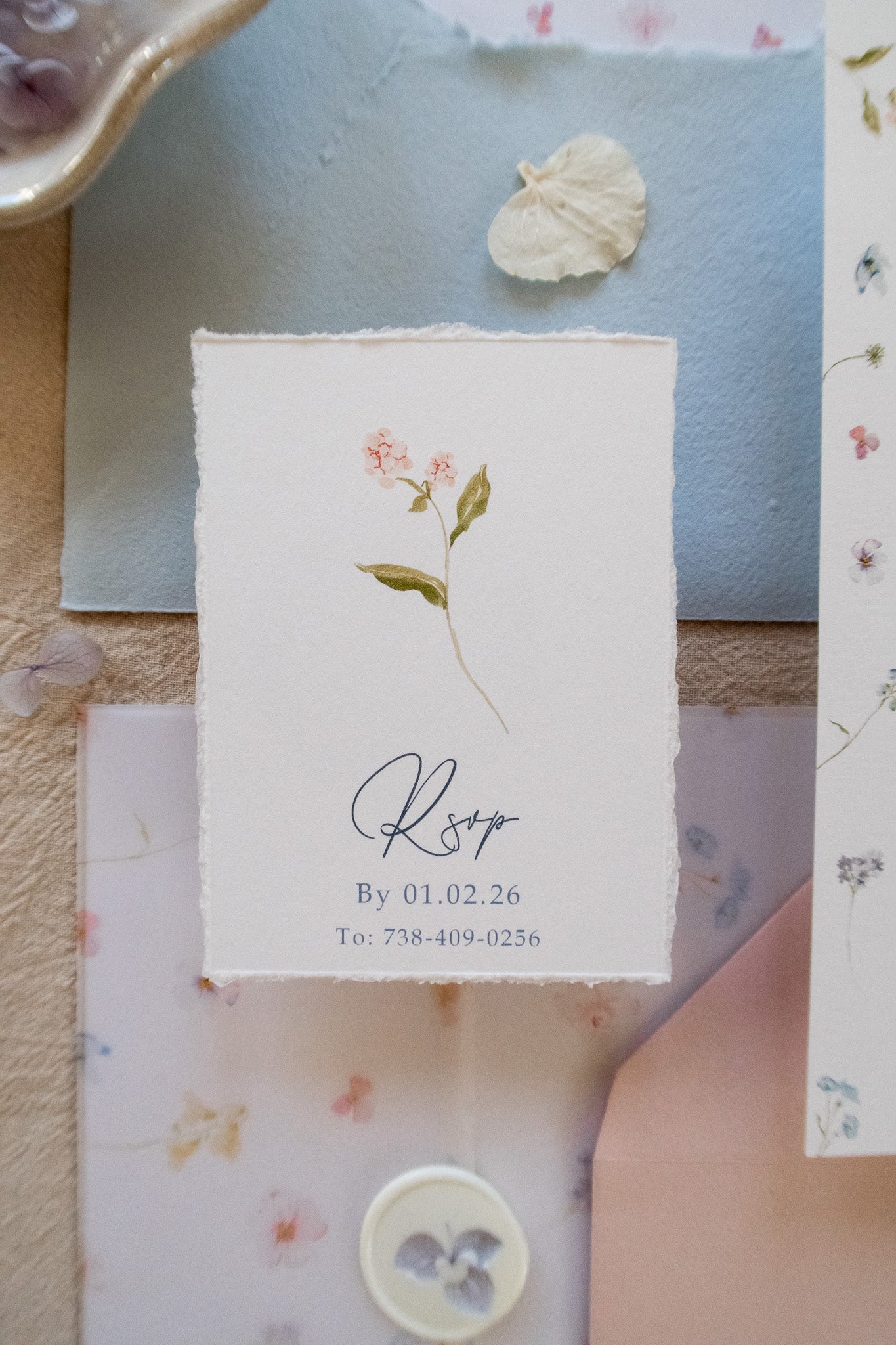 Laurel Meadow Main Invitation Suite