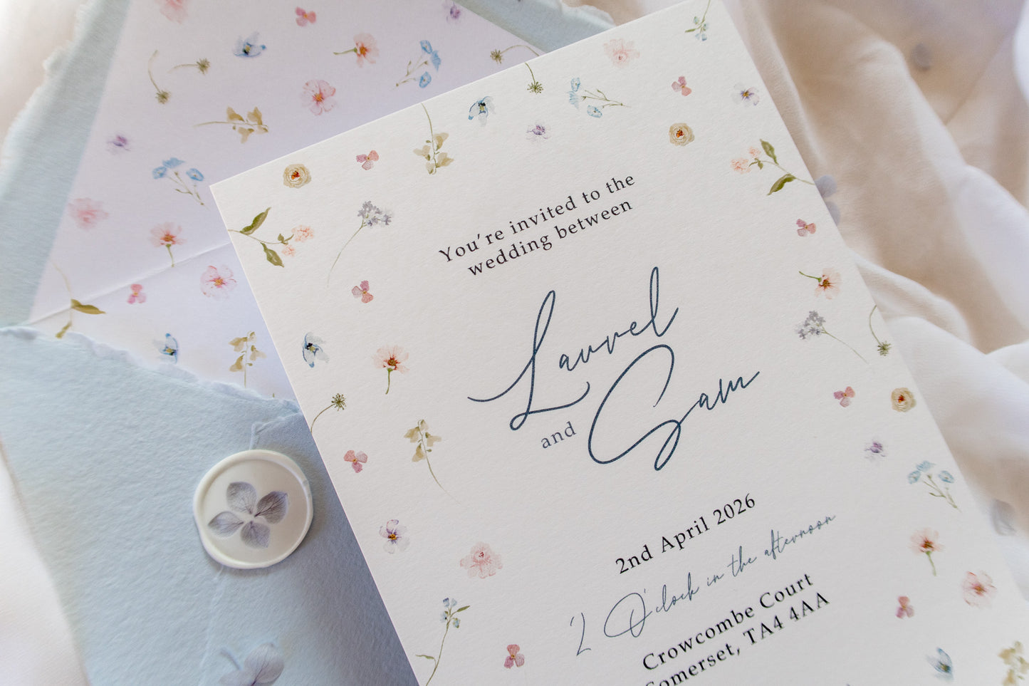 Laurel Meadow Main Invitation Suite